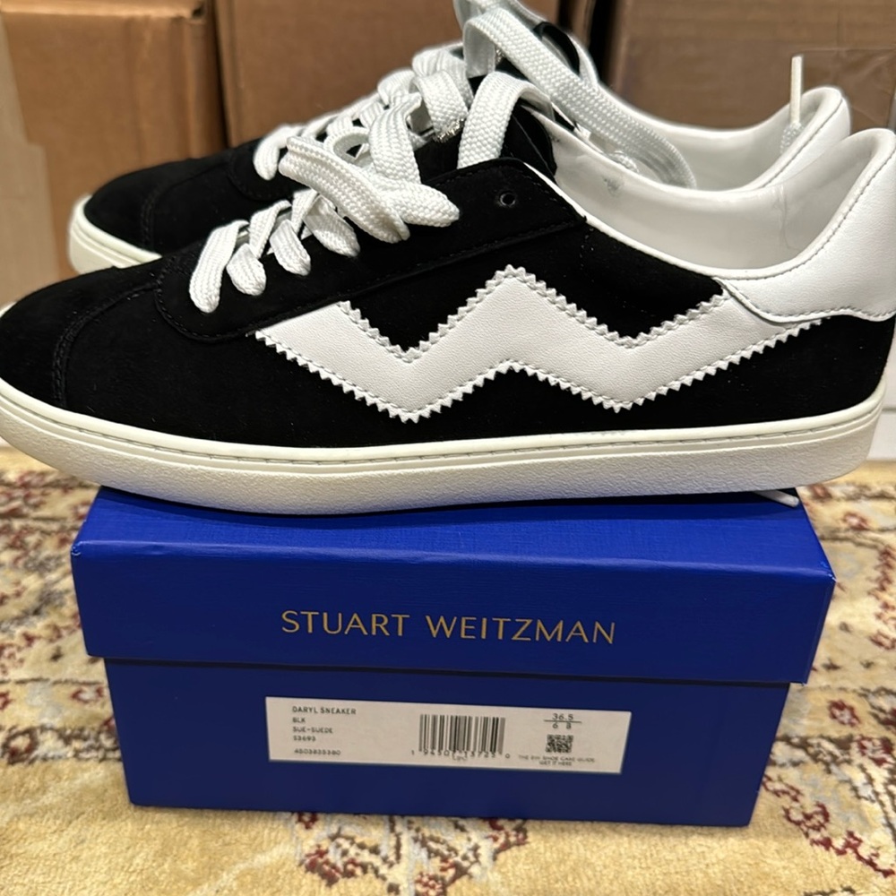 Stuart Weitzman Daryl Sneaker